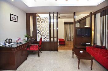 Hôtel Oyo Premium Pitampura à New Delhi Extérieur photo
