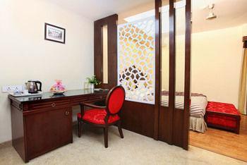 Hôtel Oyo Premium Pitampura à New Delhi Extérieur photo