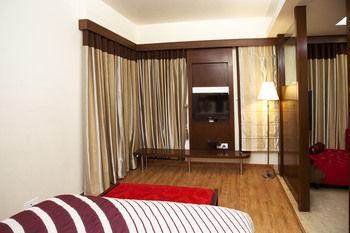 Hôtel Oyo Premium Pitampura à New Delhi Extérieur photo